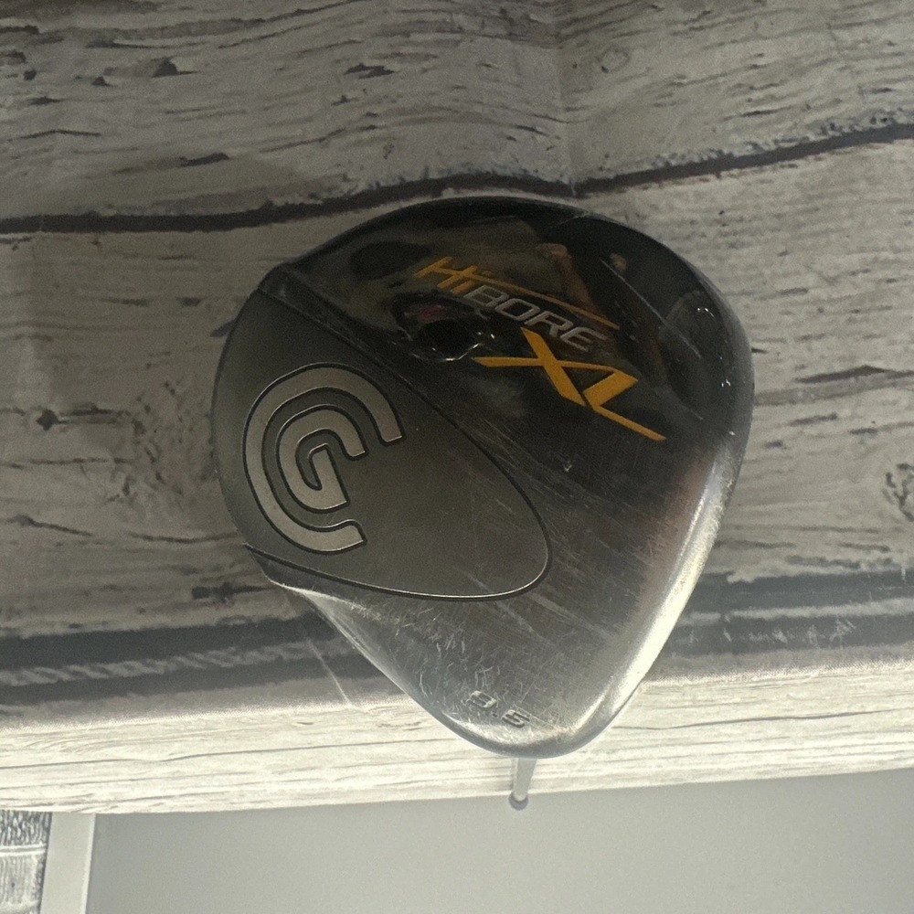 Cleveland HiBore XL Tour 9.5° Driver – Fujikura Fit‑On M Red Stiff – RH –